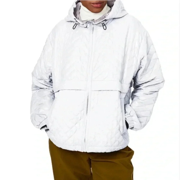 Bernardo Mixed Quilted Light Weight Jacket - Picture 1 of 10